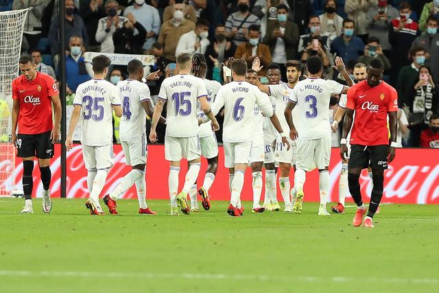 布伦森4年1.5亿提前续约尼克斯 为补强少拿1亿